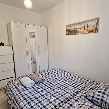Krolewska Centrum Apartament 4X وارسو المظهر الخارجي الصورة