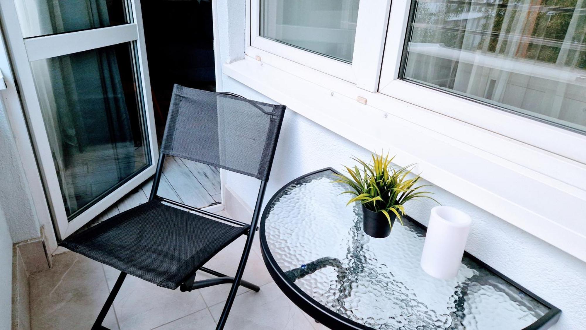 Krolewska Centrum Apartament 4X وارسو المظهر الخارجي الصورة