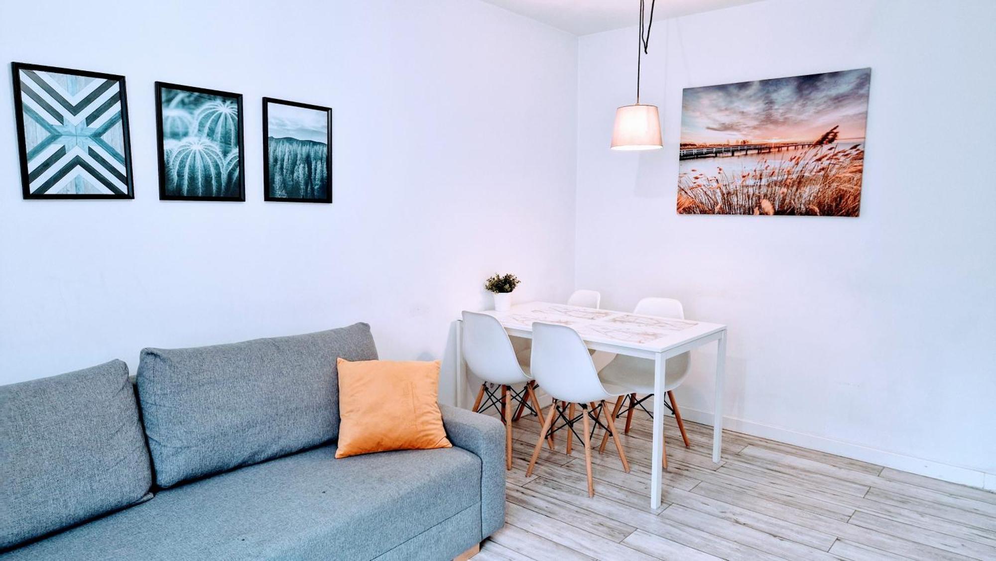 Krolewska Centrum Apartament 4X وارسو المظهر الخارجي الصورة