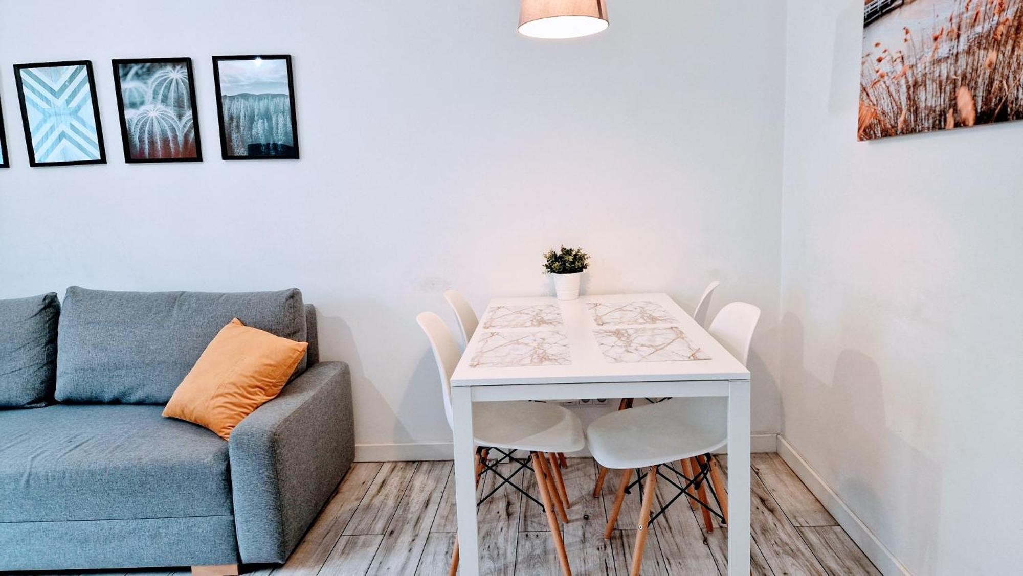Krolewska Centrum Apartament 4X وارسو المظهر الخارجي الصورة